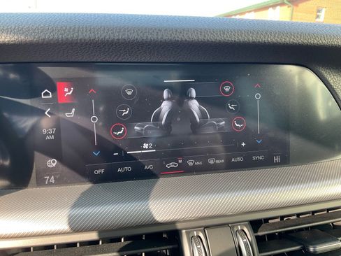 Used 2024 Alfa Romeo Stelvio Ti image 7