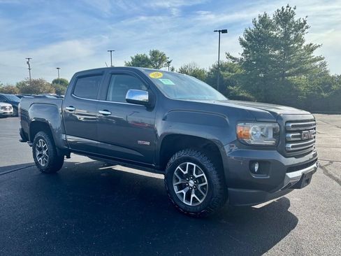 Used 2016 GMC Canyon SLE w/ All Terrain Adventure Package AWD/4WD image 8