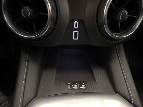 Used 2024 Chevrolet Blazer LT w/ Convenience Package image 34