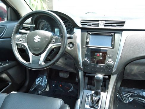 Used 2013 Suzuki Kizashi Sport SLS AWD/4WD image 34