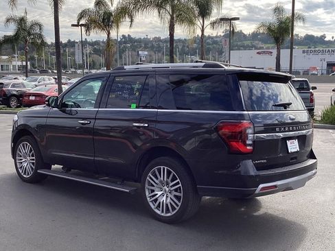 Used 2024 Ford Expedition Limited image 7