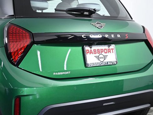 Certified 2025 MINI Cooper S image 8