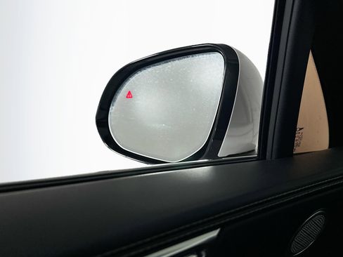 Used 2024 Genesis GV80 2.5T image 16