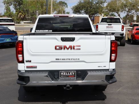 Certified 2023 GMC Sierra 1500 SLE image 7
