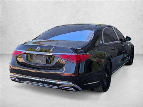 Used 2022 Mercedes-Benz Maybach S 580 4MATIC image 5