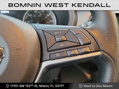 Used 2019 Nissan Kicks SV image 14