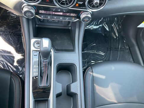 New 2025 Nissan Sentra SR w/ SR Premium Package image 23