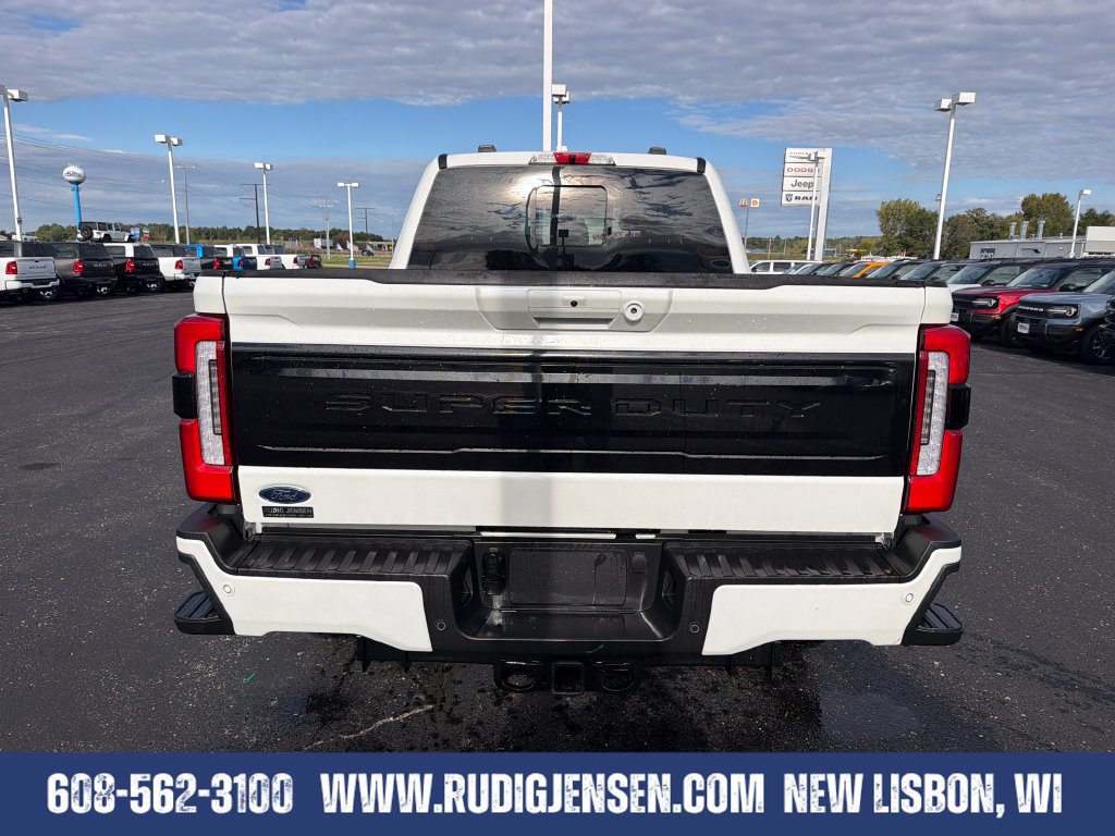 Used 2025 Ford F250 Platinum AWD/4WD image 4