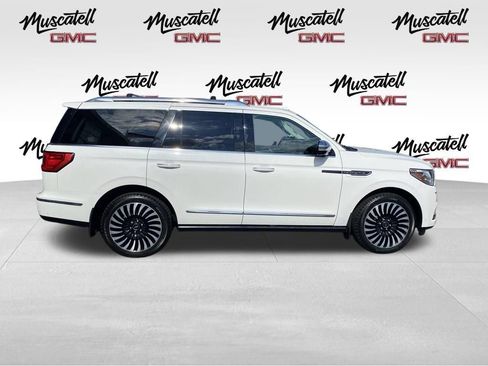 Used 2020 Lincoln Navigator Black Label w/ Cargo Convenience Package AWD/4WD image 8