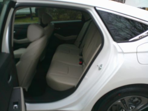 Used 2023 Honda Accord EX-L image 29