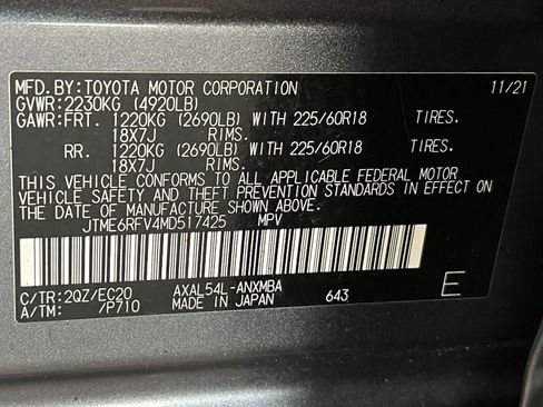 Used 2021 Toyota RAV4 XSE w/ XSE Grade Weather Package AWD/4WD image 19