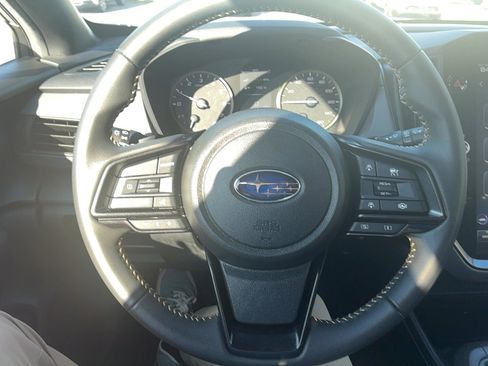 Used 2025 Subaru Crosstrek 2.5i Sport w/ Popular Package #4A AWD/4WD image 16
