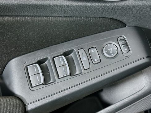 Used 2023 Honda Civic Sport image 15
