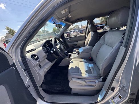 Used 2010 Honda Pilot LX image 36