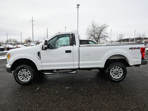 Used 2017 Ford F250 XL w/ STX Appearance Package image 8