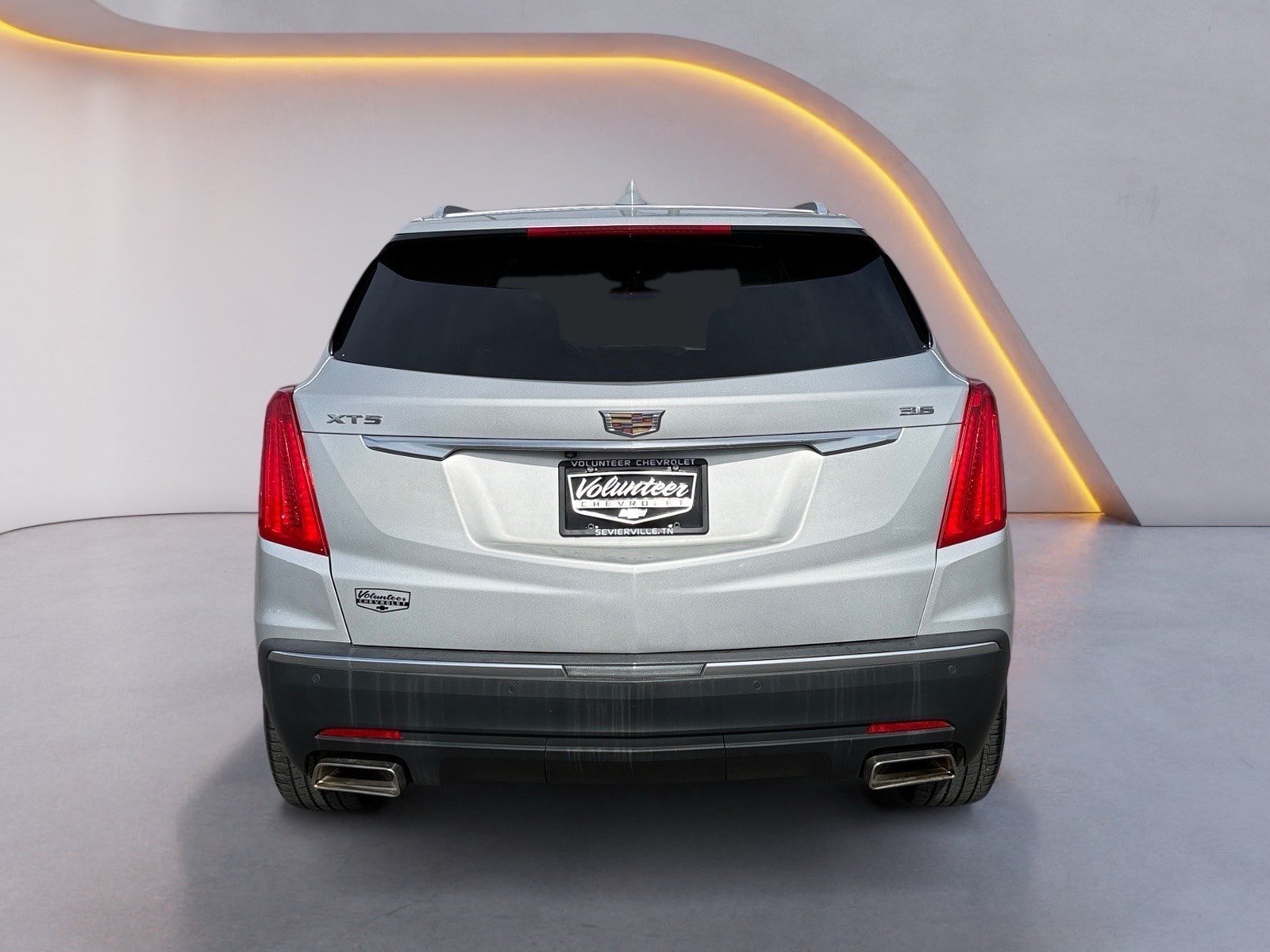 Used 2019 Cadillac XT5 Premium Luxury FWD image 4