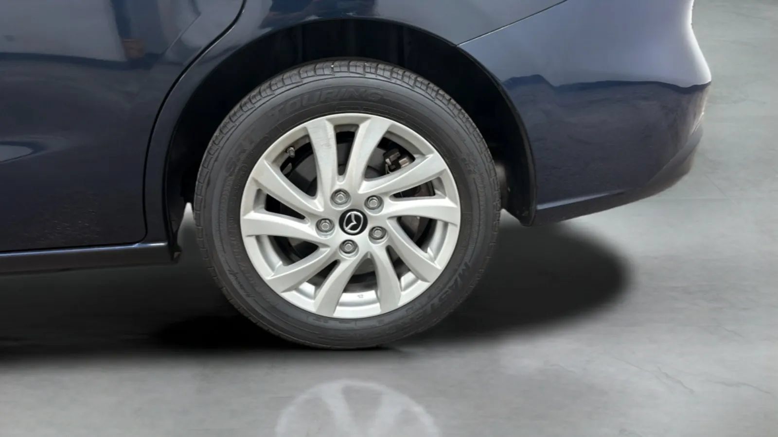 Used 2014 MAZDA MAZDA5 Sport FWD image 27