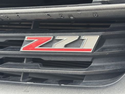 Used 2017 Chevrolet Colorado Z71 image 13