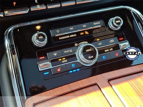 Certified 2023 Lincoln Navigator L Reserve image 16