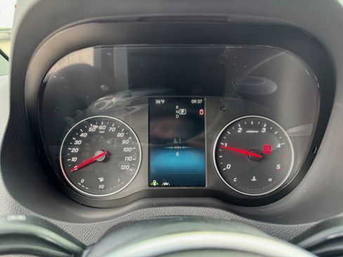 Used 2024 Mercedes-Benz Sprinter 144 Cargo image 17