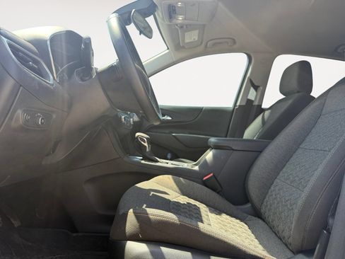 Used 2023 Chevrolet Equinox LT FWD image 6