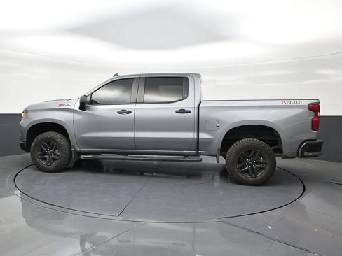 Used 2024 Chevrolet Silverado 1500 Custom Trail Boss AWD/4WD image 2