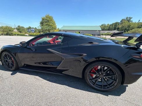 Used 2026 Chevrolet Corvette ZR1 w/ ZR1 Carbon Fiber Aero Package RWD image 29