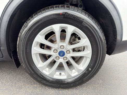 Used 2020 Ford Escape SE FWD image 15
