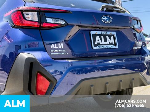 Used 2024 Subaru Crosstrek 2.0i AWD/4WD image 6