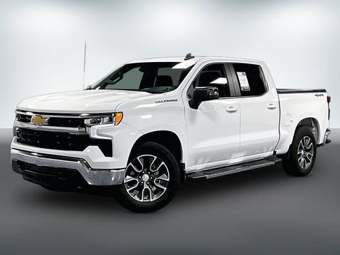 Used 2023 Chevrolet Silverado 1500 LT AWD/4WD image 3