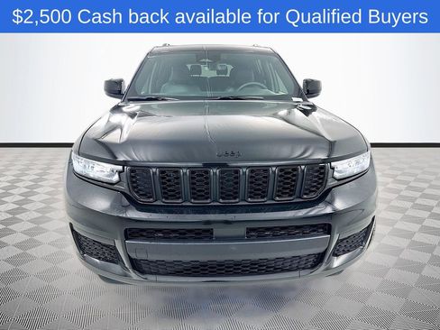 New 2025 Jeep Grand Cherokee L Altitude AWD/4WD image 2