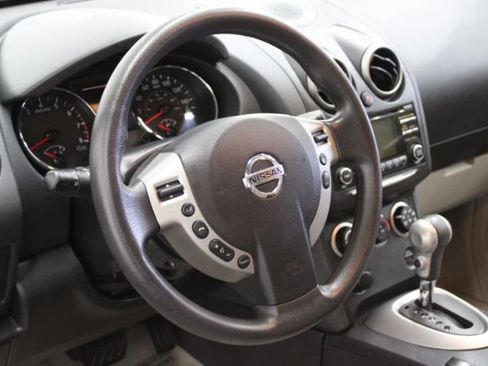 Used 2014 Nissan Rogue S w/ Convenience Package FWD image 11