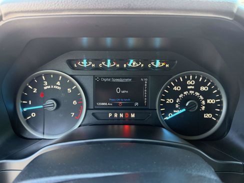 Used 2019 Ford F150 XLT w/ Equipment Group 302A Luxury AWD/4WD image 16