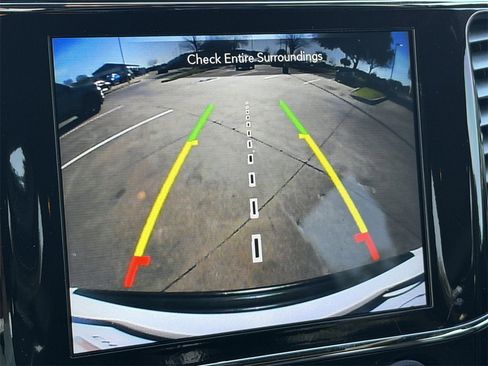 Used 2021 Jeep Grand Cherokee Laredo X image 18