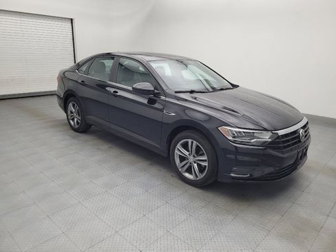 Used 2019 Volkswagen Jetta R-Line FWD image 11