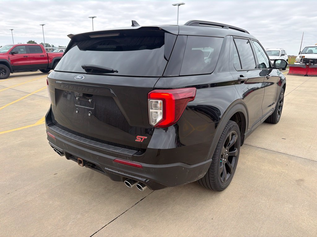 Used 2023 Ford Explorer ST w/ Equipment Group 401A AWD/4WD image 3