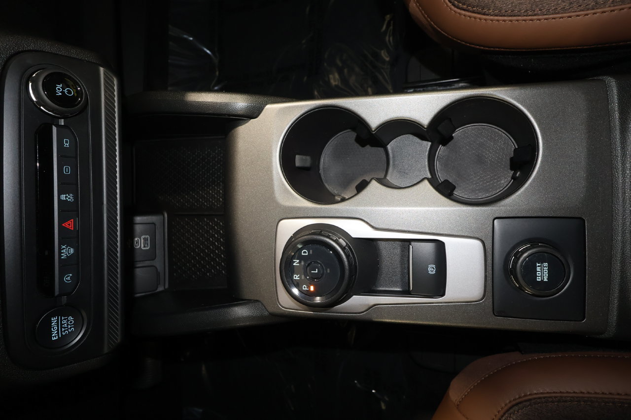 Used 2026 Ford Bronco Sport Outer Banks AWD/4WD image 14