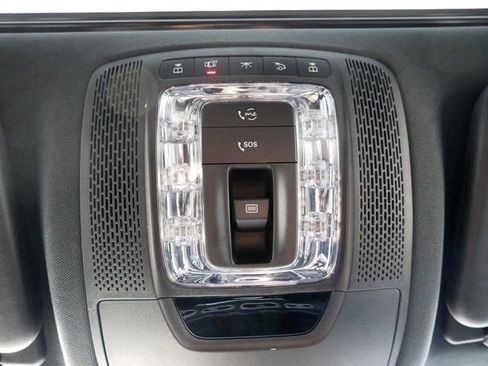 Used 2022 Mercedes-Benz GLE 350 4MATIC image 24