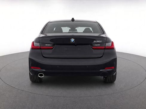 Used 2025 BMW 330i Sedan RWD image 4