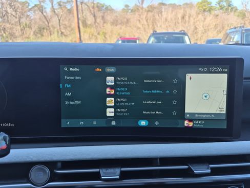 Used 2025 Hyundai Santa Cruz Limited image 31