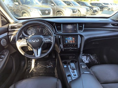 Certified 2024 INFINITI QX50 Luxe image 17