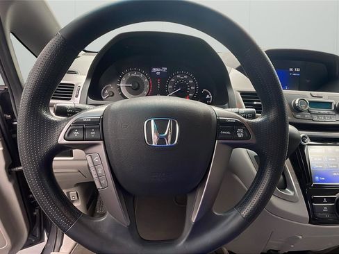 Used 2016 Honda Odyssey EX image 18