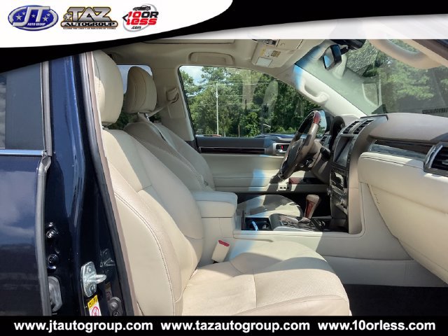 Used 2017 Lexus GX 460 Premium w/ Premium Package AWD/4WD image 14