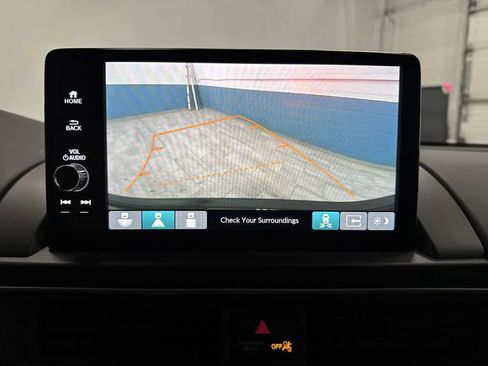 Used 2023 Honda Pilot EX-L image 9