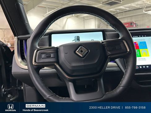Used 2023 Rivian R1S Adventure AWD/4WD image 16