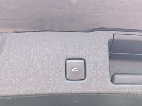 Used 2024 Ford Escape ST-Line FWD image 14