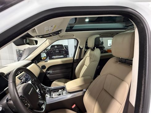 Used 2018 Land Rover Range Rover Sport SE AWD/4WD image 23