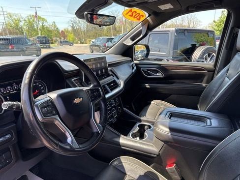 Used 2021 Chevrolet Tahoe Premier w/ Premium Package AWD/4WD image 10