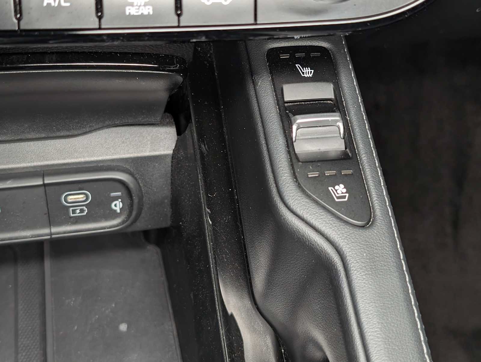 Used 2023 Kia Telluride EX X-Line AWD/4WD image 34