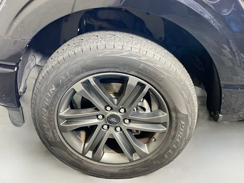 Used 2021 Ford F150 Lariat w/ Equipment Group 502A High image 13